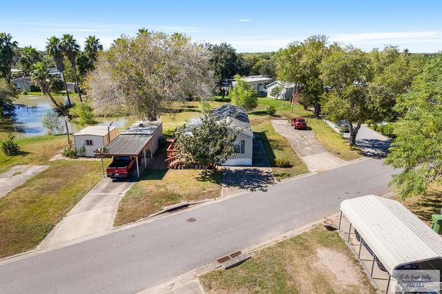 37 N Indian Lake Drive, Los Fresnos, TX 78566