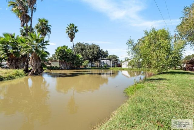 37 N Indian Lake Drive, Los Fresnos, TX 78566