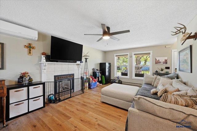 2507 N 2nd Street, Spearfish, SD 57783