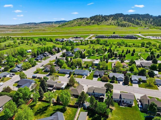 2507 N 2nd Street, Spearfish, SD 57783