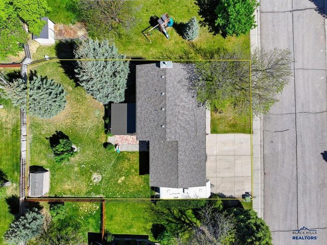 2507 N 2nd Street, Spearfish, SD 57783