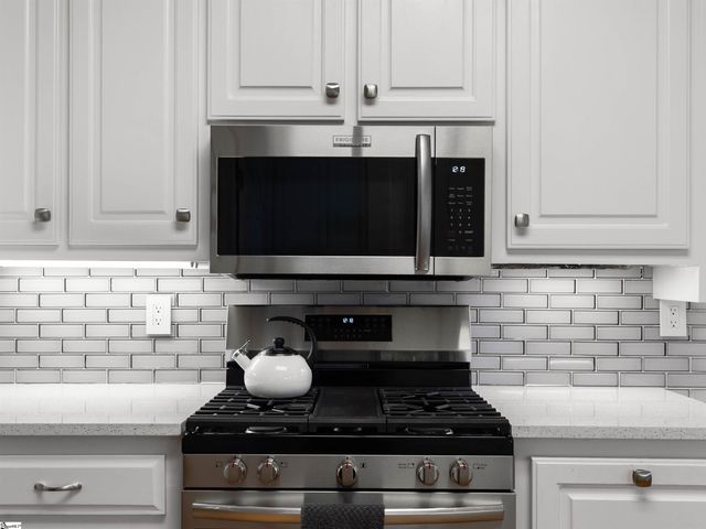 7 Gilderview Drive, Simpsonville, SC 29681