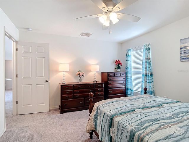 1049 TROPICAL AVENUE NW, Port Charlotte, FL 33948