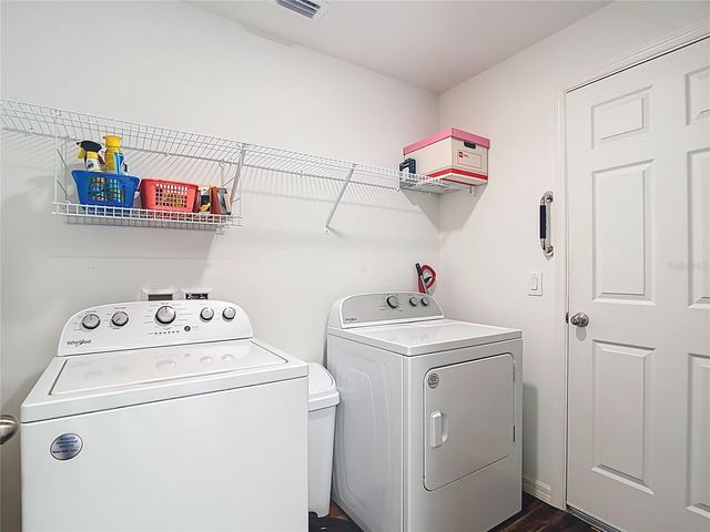 1049 TROPICAL AVENUE NW, Port Charlotte, FL 33948