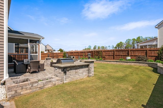 490 Walker Ranch Drive, Fuquay Varina, NC 27526