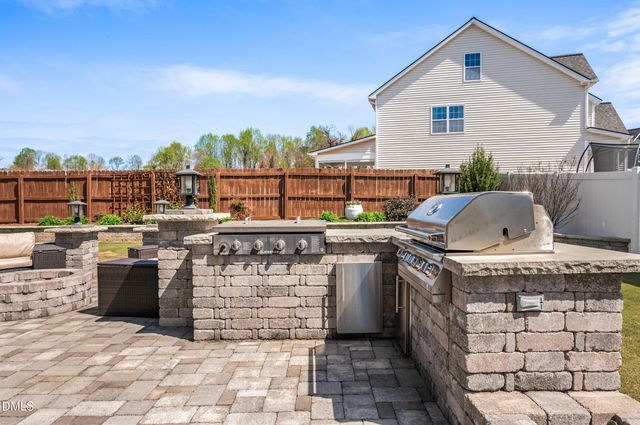 490 Walker Ranch Drive, Fuquay Varina, NC 27526