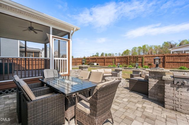 490 Walker Ranch Drive, Fuquay Varina, NC 27526