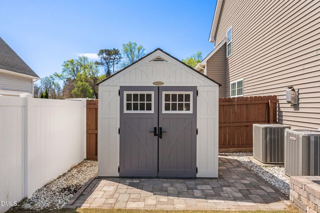 490 Walker Ranch Drive, Fuquay Varina, NC 27526