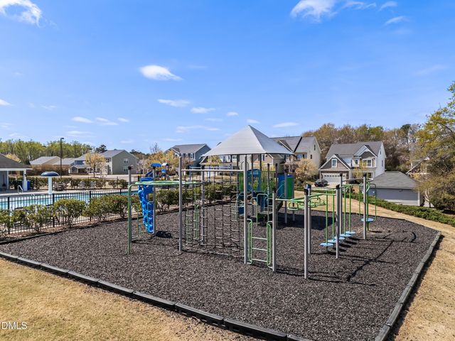 490 Walker Ranch Drive, Fuquay Varina, NC 27526