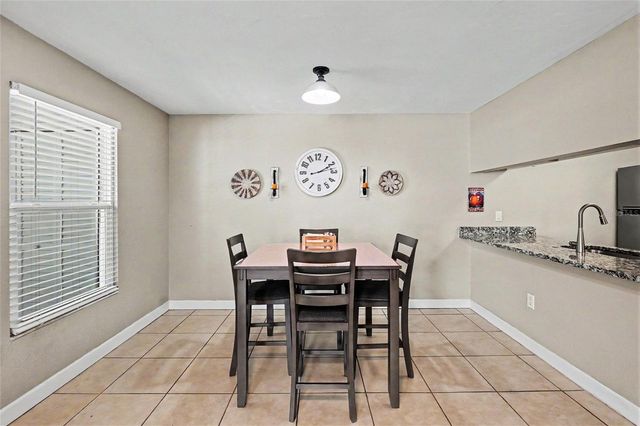 3606 59TH AVENUE W 3606, Bradenton, FL 34210