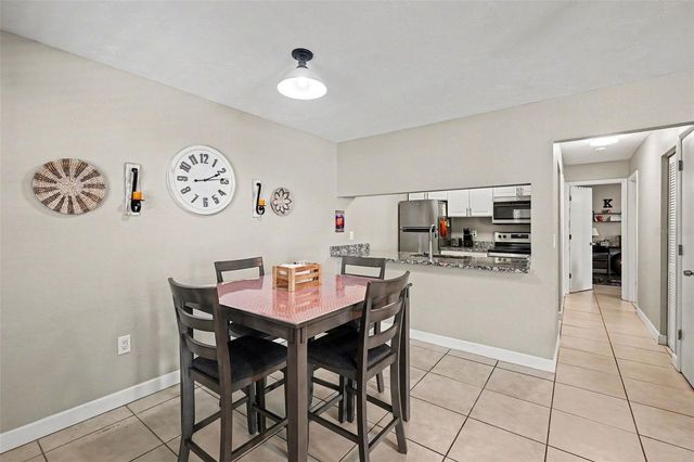 3606 59TH AVENUE W 3606, Bradenton, FL 34210