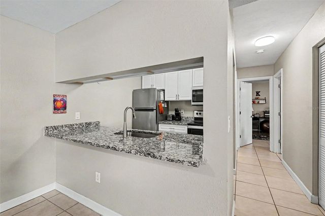 3606 59TH AVENUE W 3606, Bradenton, FL 34210