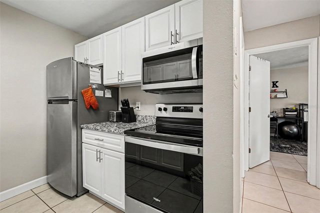 3606 59TH AVENUE W 3606, Bradenton, FL 34210