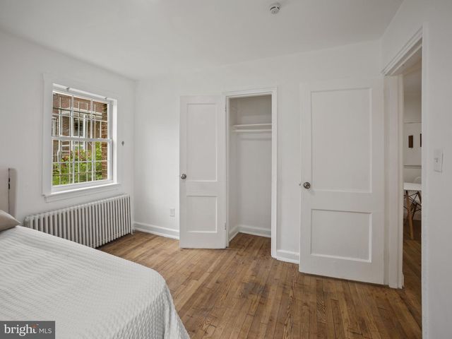 10 Danbury St SE Apt 1, Washington, DC 20032