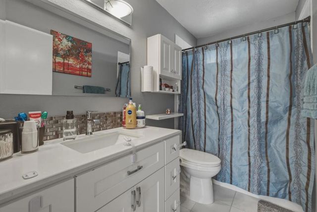 130 Baroni Avenue 37, San Jose, CA 95136