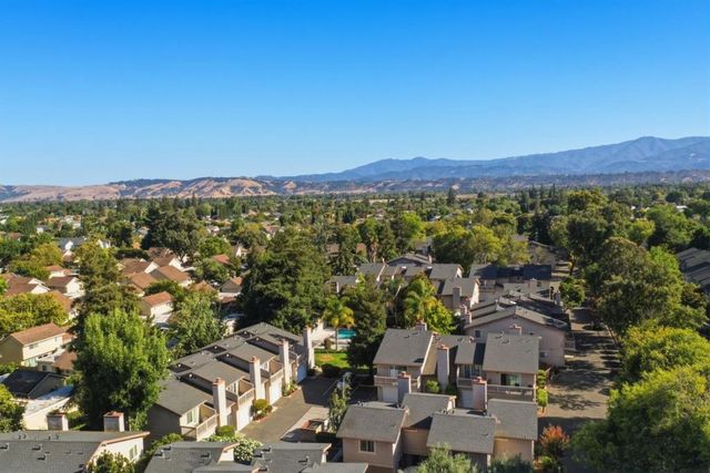 130 Baroni Avenue 37, San Jose, CA 95136