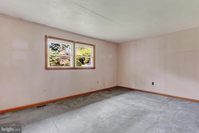 4996 WENTZ RD, Manchester, MD 21102