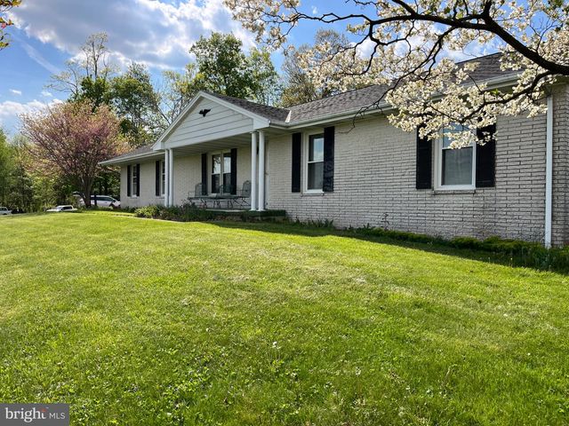 4996 WENTZ RD, Manchester, MD 21102