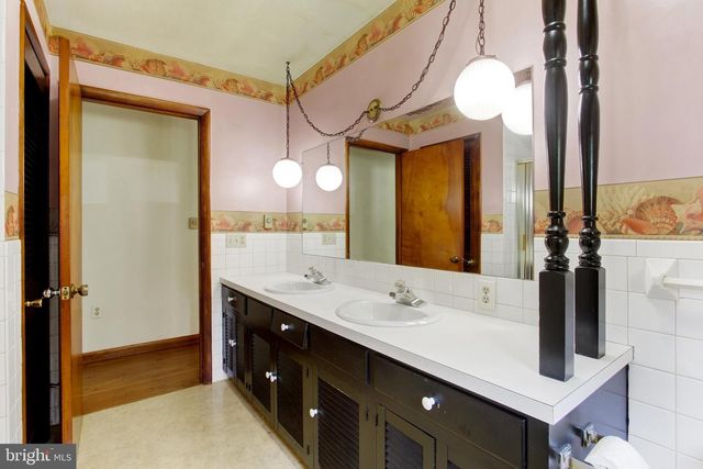4996 WENTZ RD, Manchester, MD 21102