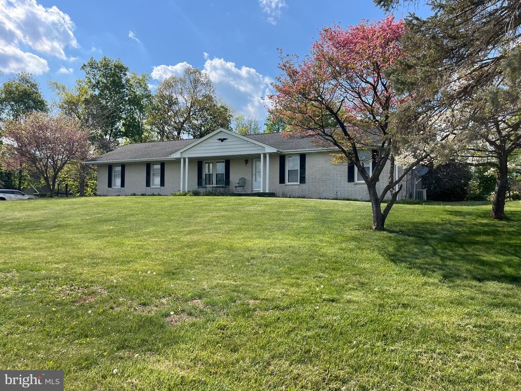 4996 WENTZ RD, Manchester, MD 21102