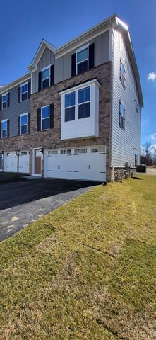 6700 Sycamore WAY, Pine Twp, PA 15044