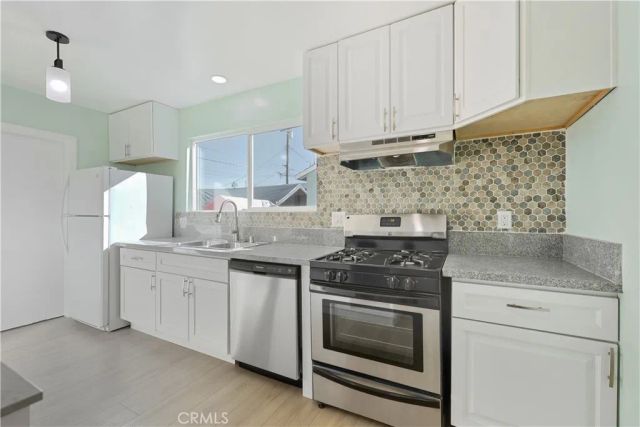 9106 Lev Avenue East, Arleta, CA 91331