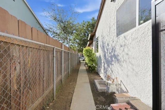 9106 Lev Avenue East, Arleta, CA 91331