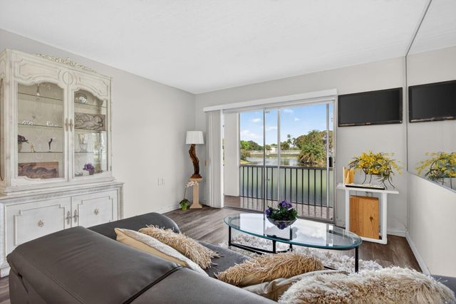 4801 Martinique Place D1, Coconut Creek, FL 33066