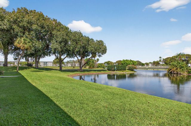 4801 Martinique Place D1, Coconut Creek, FL 33066