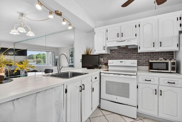 4801 Martinique Place D1, Coconut Creek, FL 33066