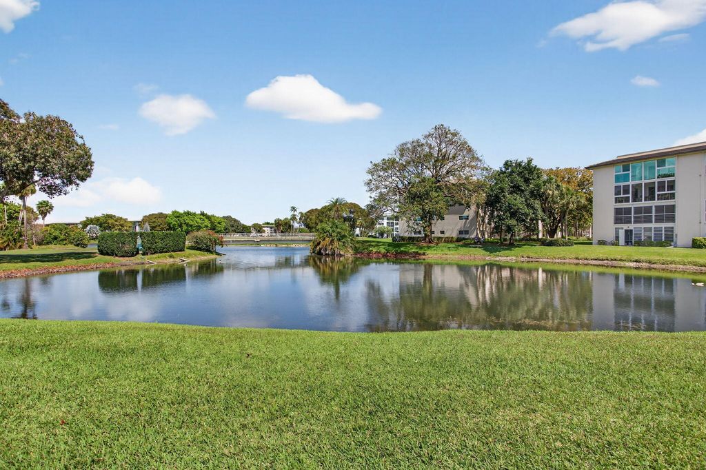 4801 Martinique Place D1, Coconut Creek, FL 33066