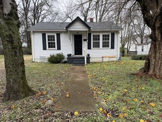 119 Westview Dr, Columbia, TN 38401