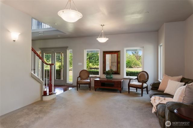 323 E Alderwood Road, Belfair, WA 98528