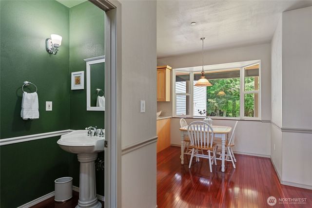 323 E Alderwood Road, Belfair, WA 98528