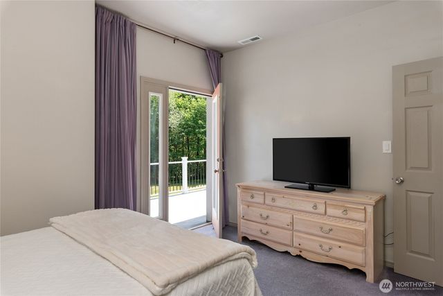 323 E Alderwood Road, Belfair, WA 98528