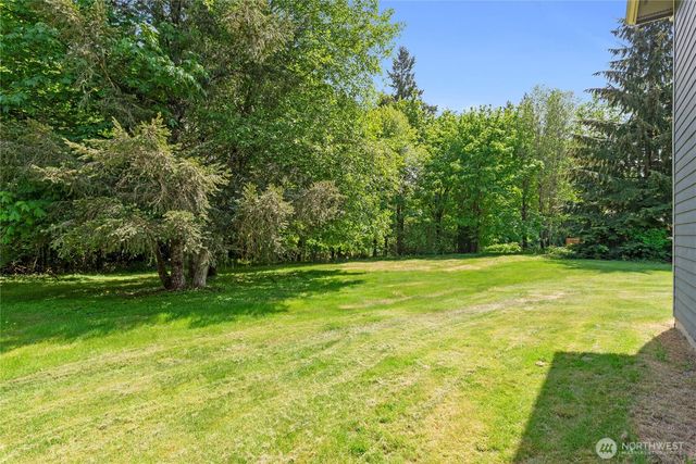 323 E Alderwood Road, Belfair, WA 98528