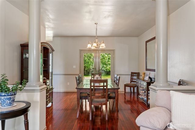 323 E Alderwood Road, Belfair, WA 98528