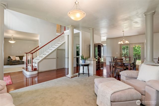 323 E Alderwood Road, Belfair, WA 98528