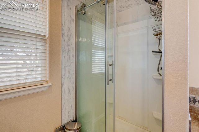 1352 N Blue Lake Lane, Pueblo, CO 81007