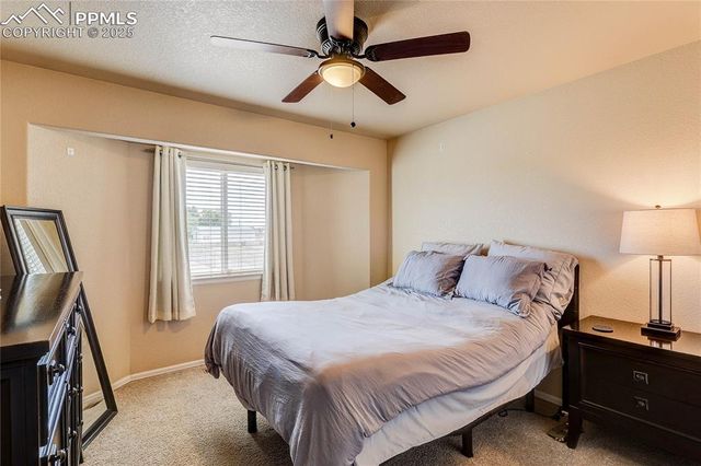 1352 N Blue Lake Lane, Pueblo, CO 81007