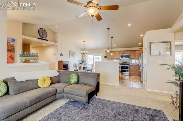 1352 N Blue Lake Lane, Pueblo, CO 81007