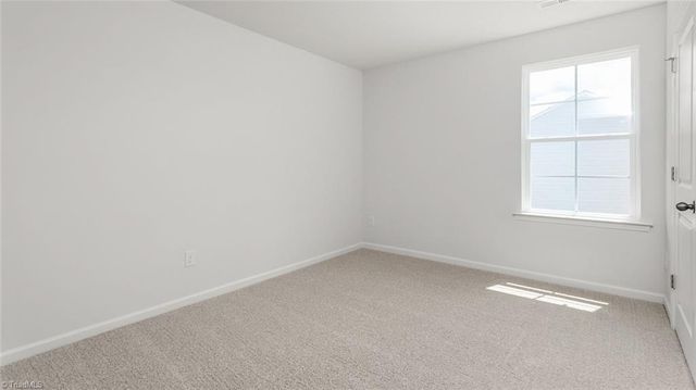 1578 String Drive, Winston-salem, NC 27107