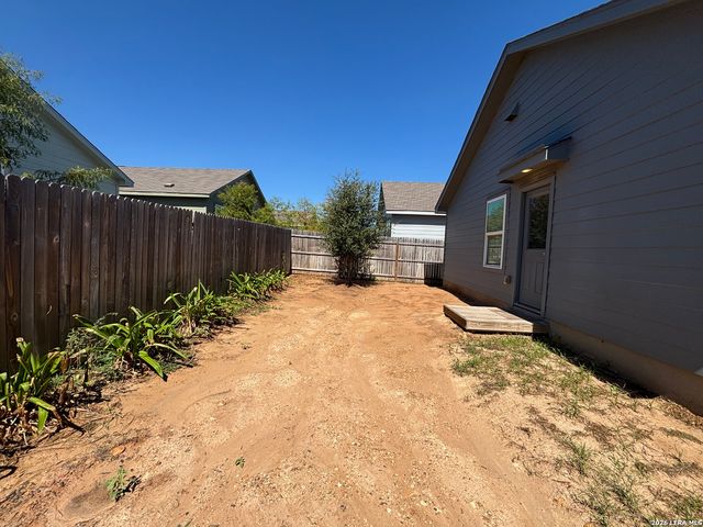 10230 ASTA TRL, San Antonio, TX 78224