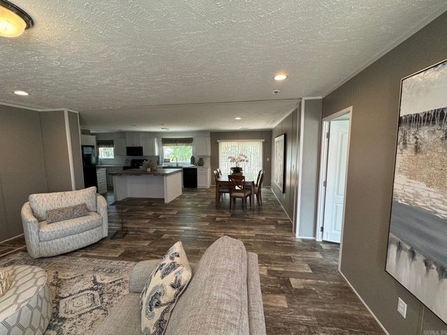 7381 Mars Hill Rd, Bauxite, AR 72011