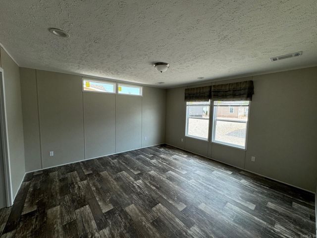 7381 Mars Hill Rd, Bauxite, AR 72011