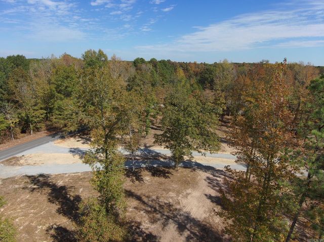 7381 Mars Hill Rd, Bauxite, AR 72011