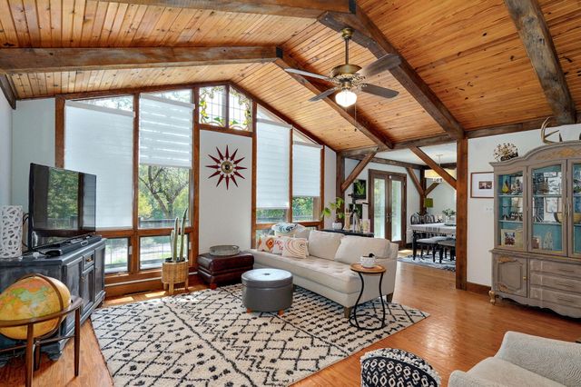 7681 N Farm Road 43, Ash Grove, MO 65604