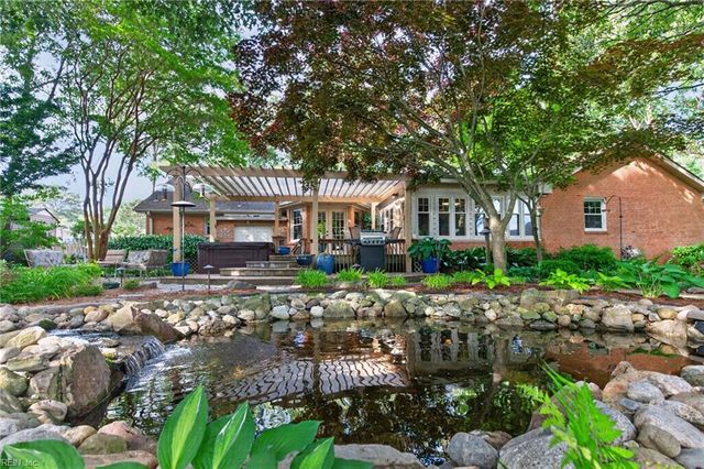 2000 Bay Breeze CT, Virginia Beach, VA 23454