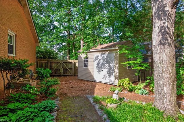 2000 Bay Breeze CT, Virginia Beach, VA 23454