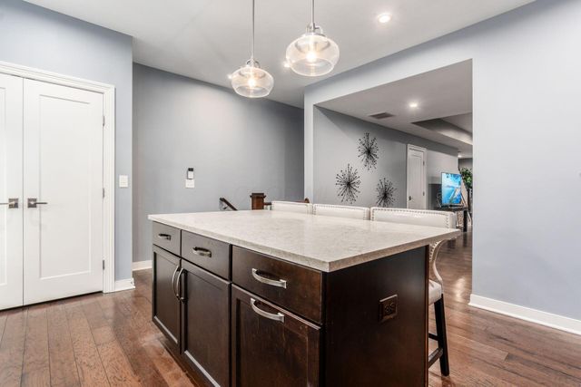 97 N 6th Street, TH73, Columbus, OH 43215